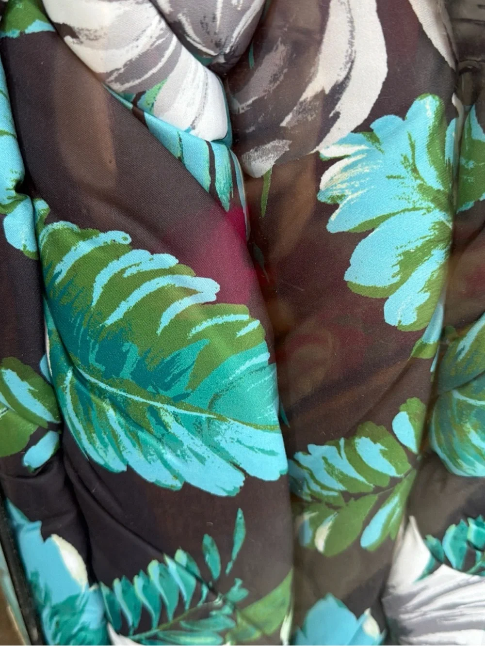 Christian Siriano New Floral Comforter Mini Set - King Size Shams + Comforter